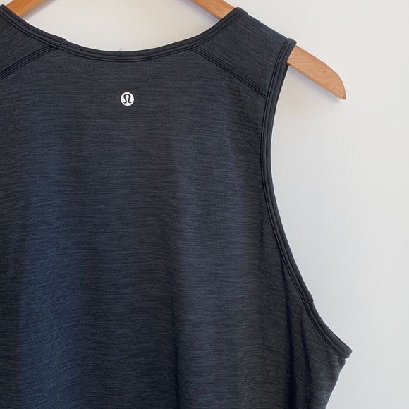 lululemon Men's Tech Tank Heathered Black SzL - Picture 2 of 7
